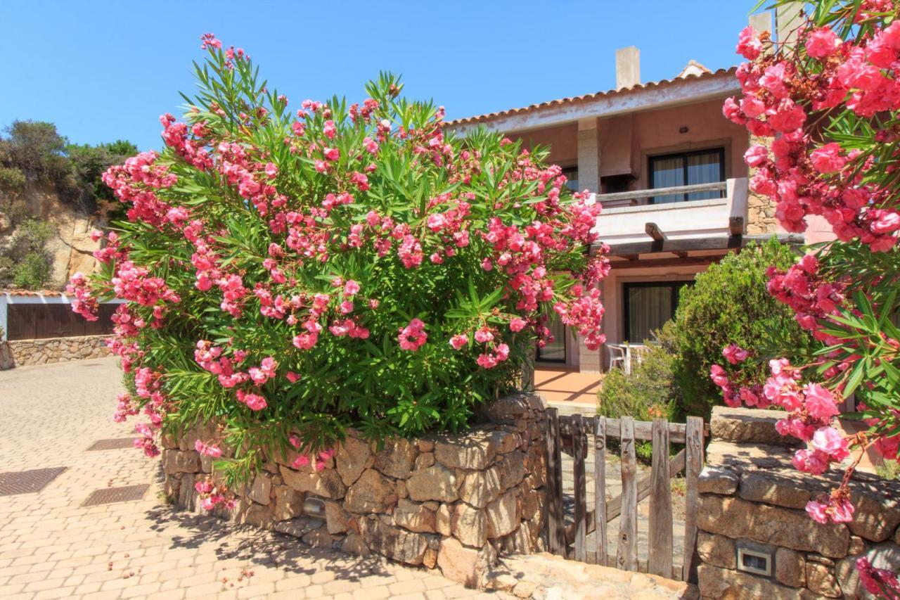 Baia Del Faro Aparthotel Palau Ngoại thất bức ảnh