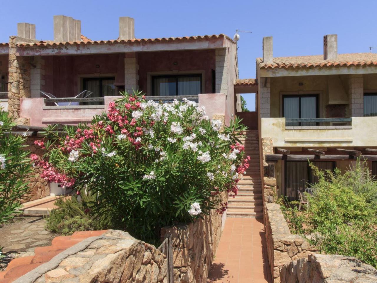 Baia Del Faro Aparthotel Palau Ngoại thất bức ảnh